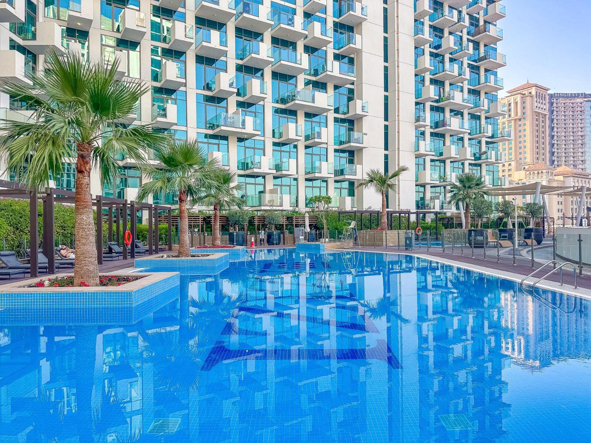 Apartamento Cozy & Convenient 1Br Haven In Al Jaddaf Dubái Exterior foto